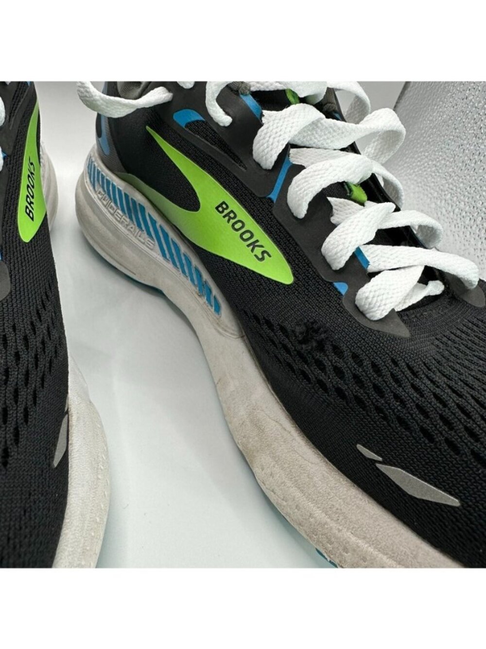 Brooks Adrenaline GTS 23 Shoes Mens Size 9 Black Green Blue Running Cushioned - Picture 6 of 10